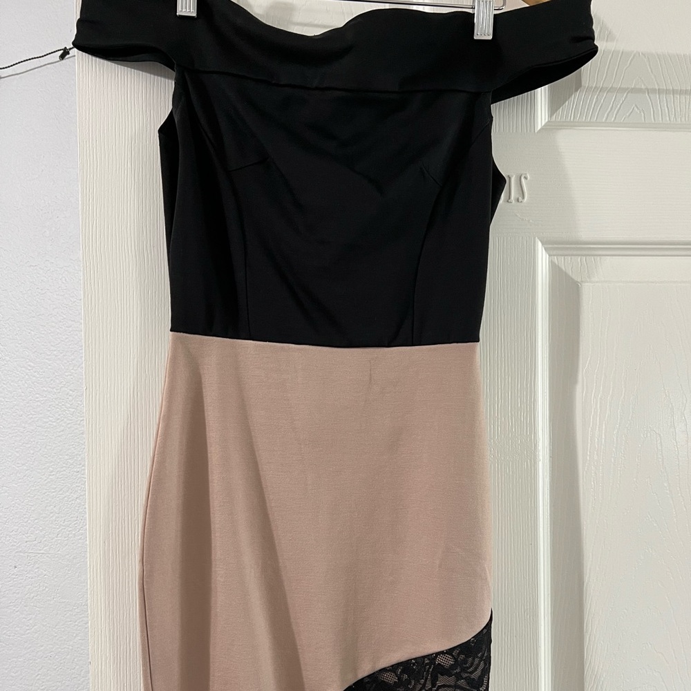 Fashion nova body con dress